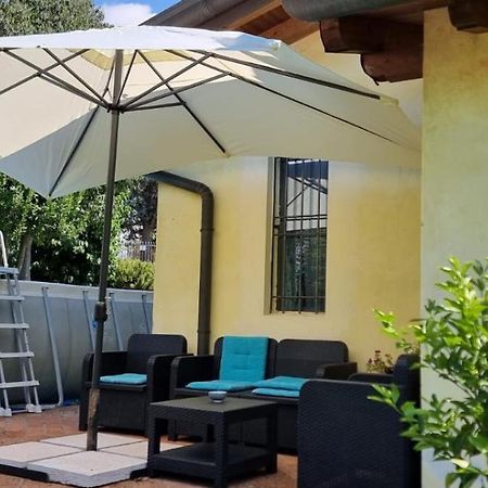 Casa Vacanze Soleluna Монтік'ярі Екстер'єр фото