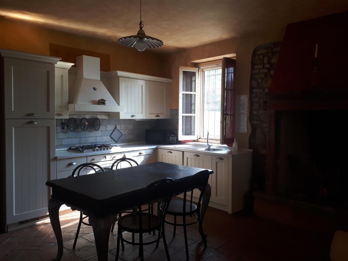 Casa Vacanze Soleluna Монтік'ярі Екстер'єр фото